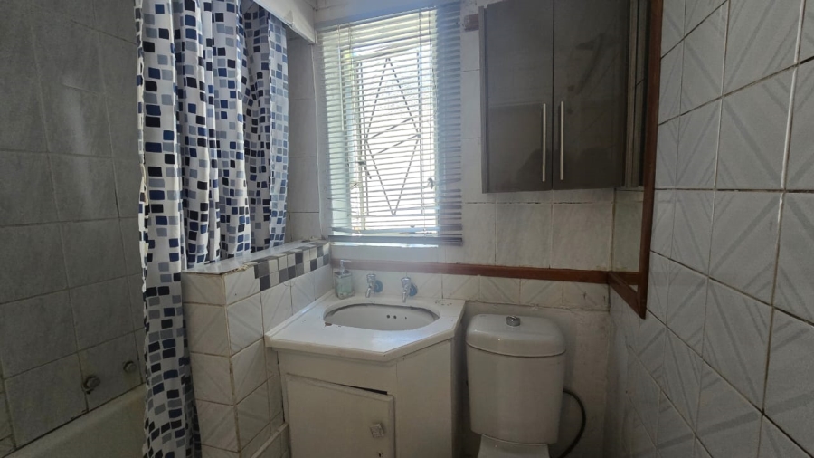 3 Bedroom Property for Sale in Roodepan Northern Cape